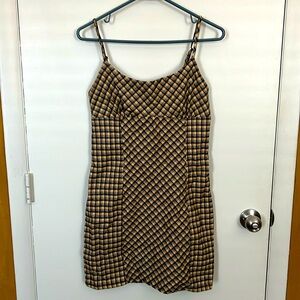 Yellow white and blue plaid dress great for summer outings size medium